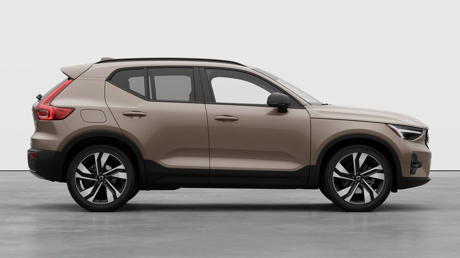 Volvo XC40 B5 AWD Ultra Dark Theme 2026-6