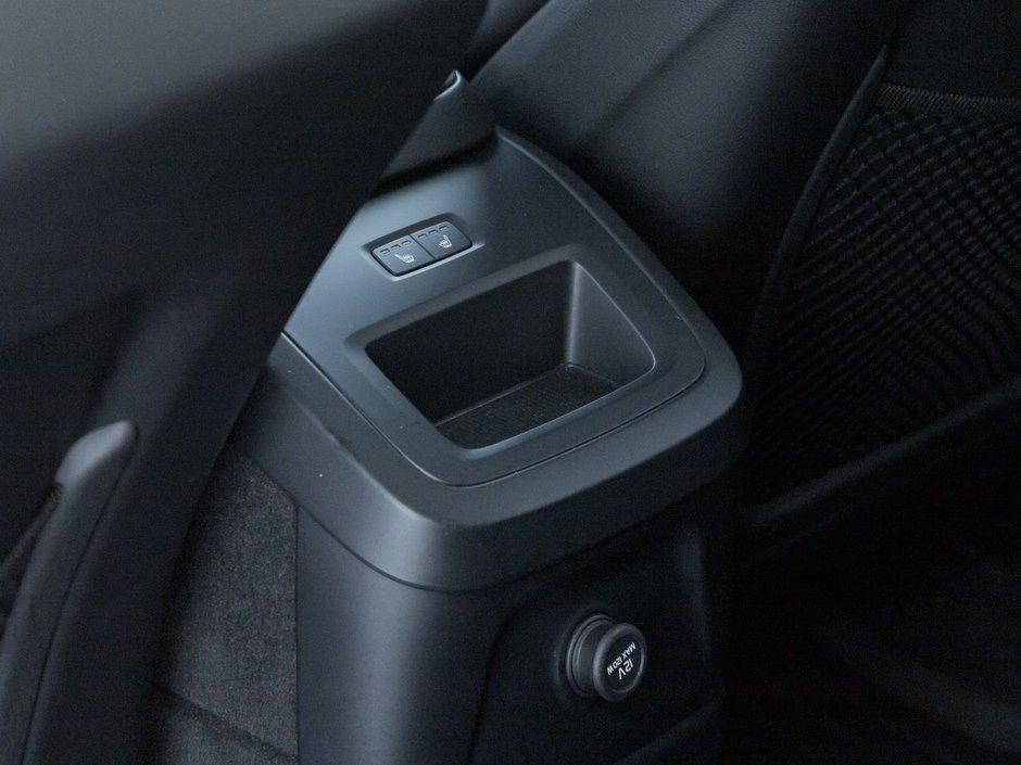 Volvo XC60 Plug-In Hybrid T8 eAWD Plug-In Hybrid INSCRIPTION  AIR SUSPENSION 2020-23