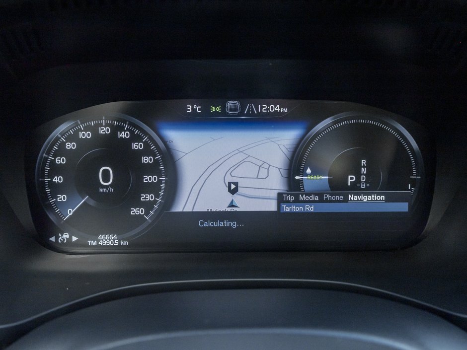 2021 Volvo XC60 Plug-In Hybrid Recharge T8 eAWD  LOW MILEAGE  VOLVO CPO-9