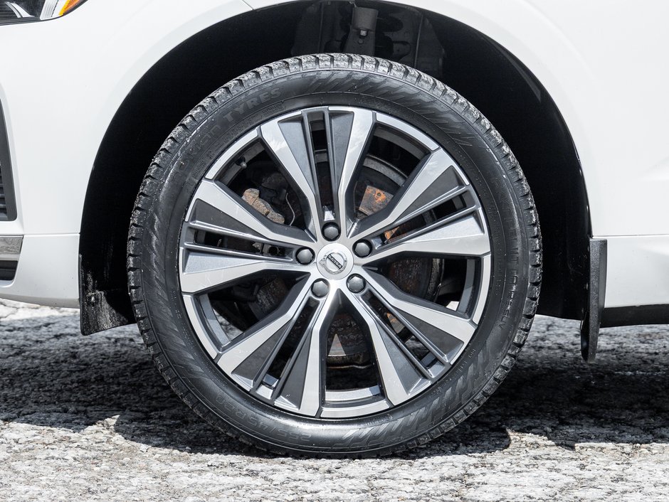 Volvo XC60 Plug-In Hybrid T8 eAWD PHEV Inscription Exp  NEW TIRES & BRAKES 2022-4