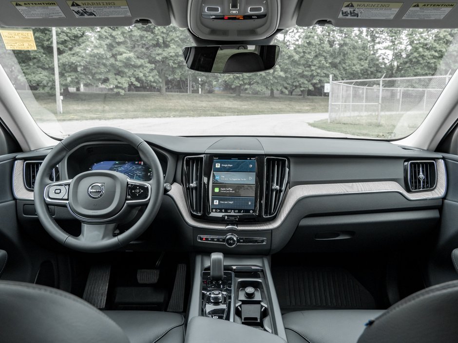2025 Volvo XC60 Plug-in Hybrid T8 AWD Plus Dark Theme POLESTAR CPO GOOGLE ASSIST-23