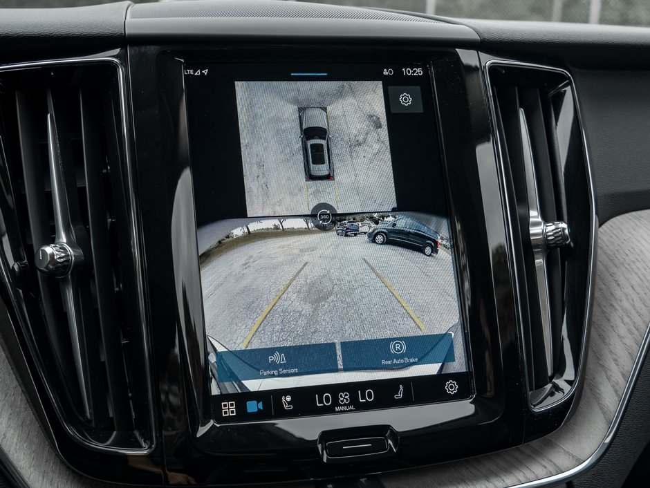 2025 Volvo XC60 Plug-in Hybrid T8 AWD Plus Dark Theme POLESTAR CPO GOOGLE ASSIST-11