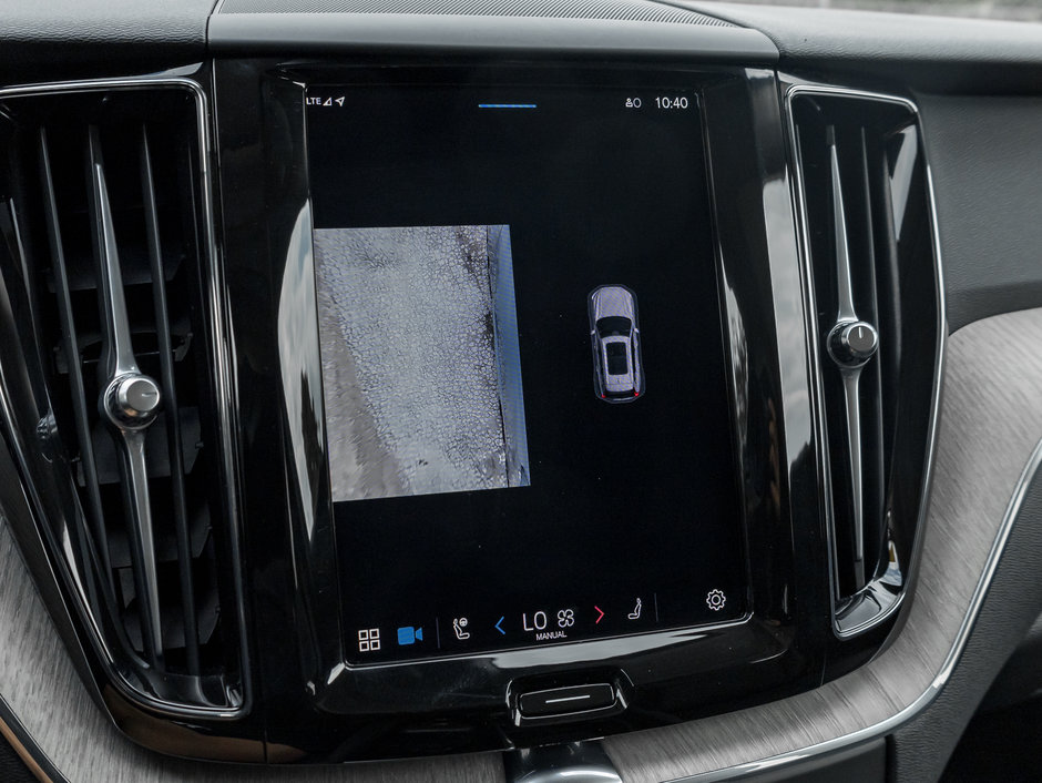 Volvo XC60 Plug-in Hybrid T8 AWD Plus Dark Theme POLESTAR CPO GOOGLE ASSIST 2025-14