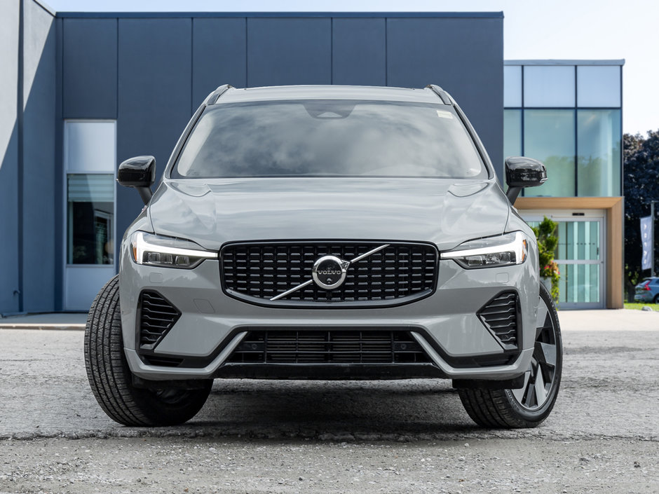 Volvo XC60 Plug-in Hybrid T8 AWD Plus Dark Theme POLESTAR CPO GOOGLE ASSIST 2025-1