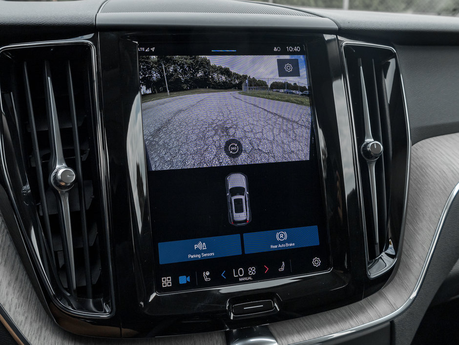 Volvo XC60 Plug-in Hybrid T8 AWD Plus Dark Theme POLESTAR CPO GOOGLE ASSIST 2025-13