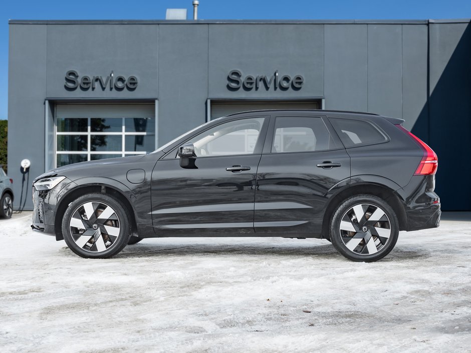 2025 Volvo XC60 Plug-In Hybrid T8 AWD Plus Dark Theme  LOW KM  CPO RATE FR 3.49%*-2