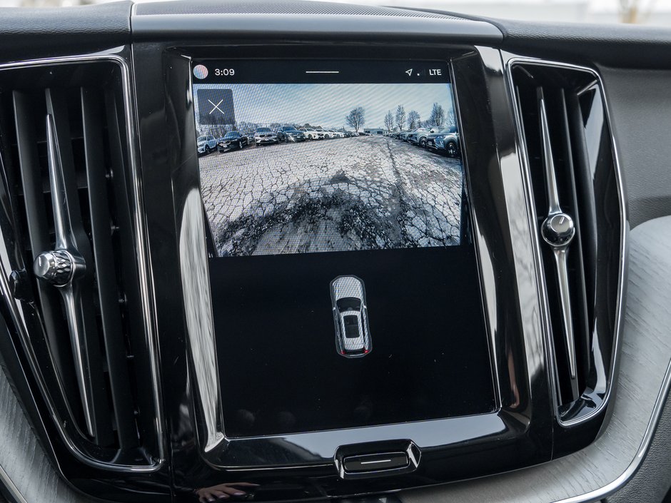 2025 Volvo XC60 Plug-In Hybrid T8 AWD PLUS  PLUG IN HYBRID  CPO RATE FROM 3.49%*-13