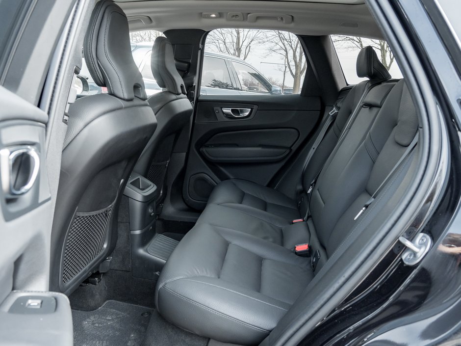 2025 Volvo XC60 Plug-In Hybrid T8 AWD PLUS  PLUG IN HYBRID  CPO RATE FROM 3.49%*-22