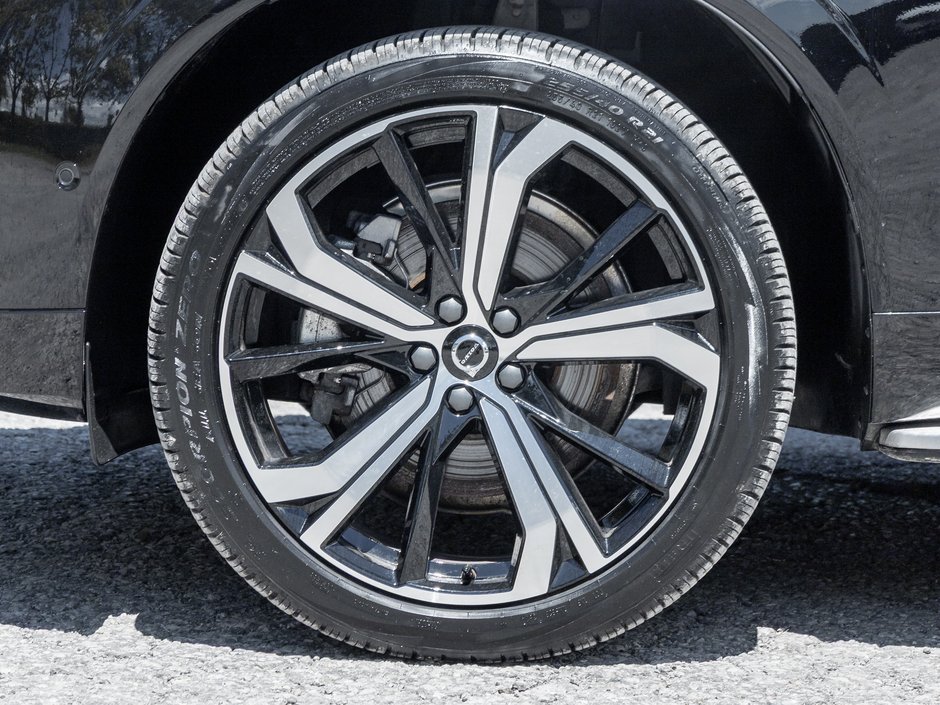 2025 Volvo XC60 Plug-In Hybrid T8 AWD ULTRA LOW MILEAGE  21WHEELS  HARMAN KARDON-3