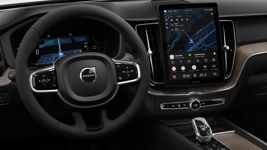 Volvo XC60 Plug-in Hybrid T8 AWD Plus Dark Theme 2026-13
