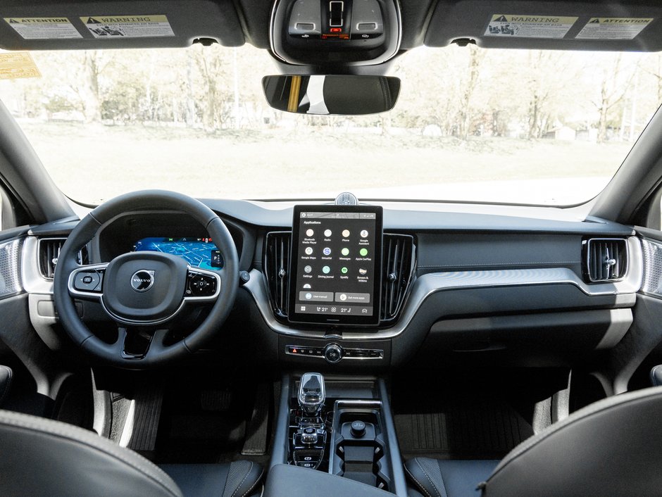 Volvo XC60 Plug-In Hybrid T8 AWD POLESTAR ENGINEERED  CPO  LIMITED SUPPLY 2026-29
