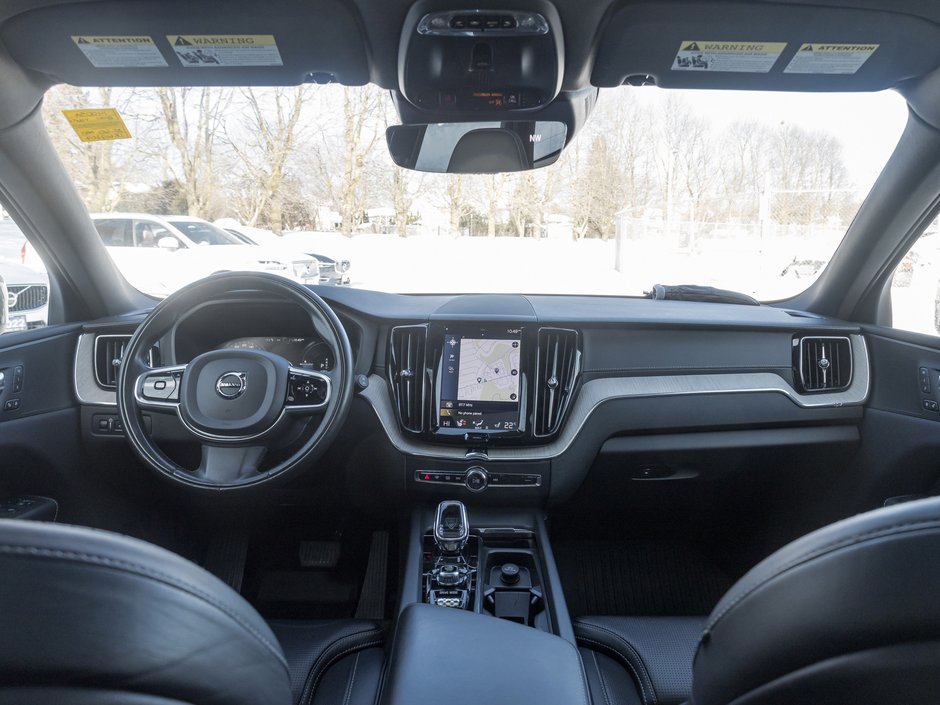 Volvo XC60 Recharge T8  Plug-In Hybrid Inscription TRADE IN VOLVO CPO 2020-24