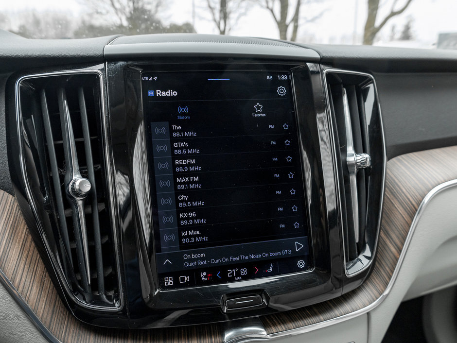 Volvo XC60 Recharge T8 eAWD PHEV Inscription Expression -Ltd Avail- 2022-21