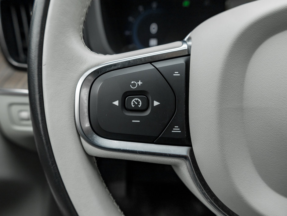 Volvo XC60 Recharge T8 eAWD PHEV Inscription Expression -Ltd Avail- 2022-8