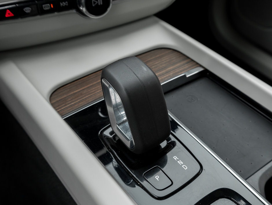 Volvo XC60 Recharge T8 eAWD PHEV Inscription Expression -Ltd Avail- 2022-15