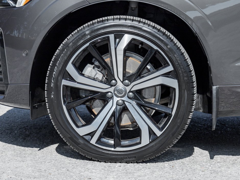 2022 Volvo XC60 Recharge T8 eAWD PHEV R-Design 21ALLOY WHEEL HARMAN KARDON-4