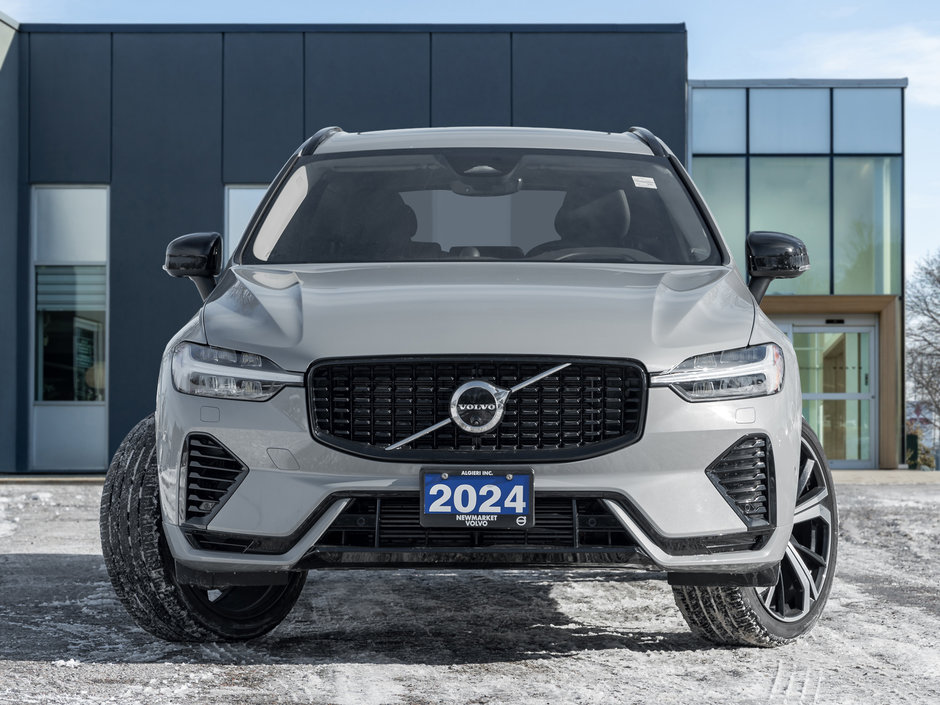 2024 Volvo XC60 Recharge T8 eAWD PHEV Ultimate Dark Theme - CPO INCLUDED-1