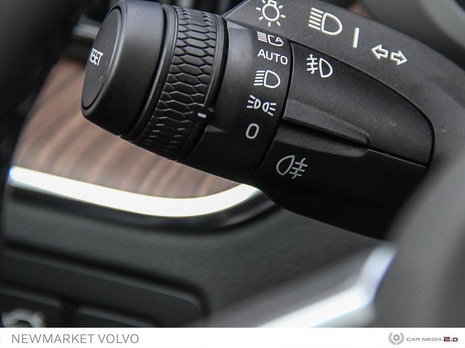 Volvo XC60 Recharge T8 eAWD PHEV Ultimate Dark Theme - CPO included 2024-17