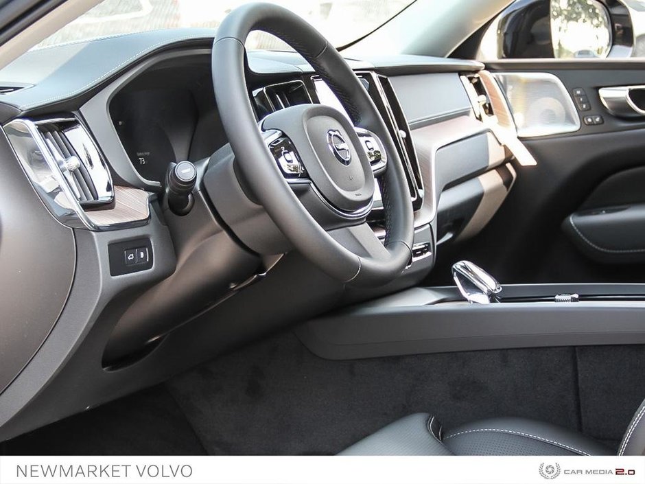 Volvo XC60 Recharge T8 eAWD PHEV Ultimate Dark Theme - CPO included 2024-12