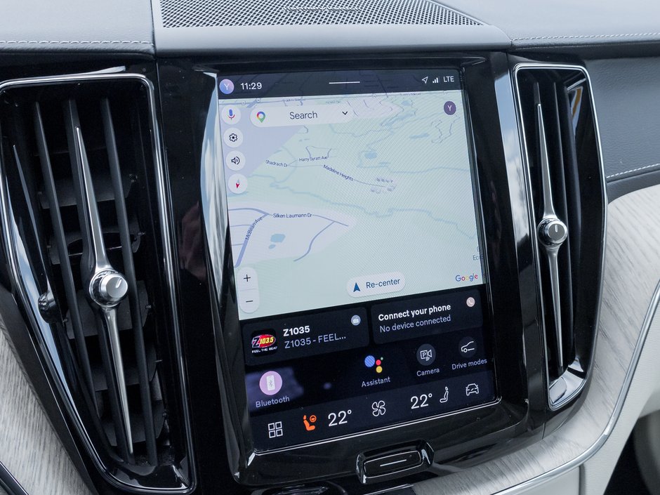 2024 Volvo XC60 Recharge T8 eAWD PHEV ULTIMATE  OFF LEASE  ONE OWNER  CPO-11