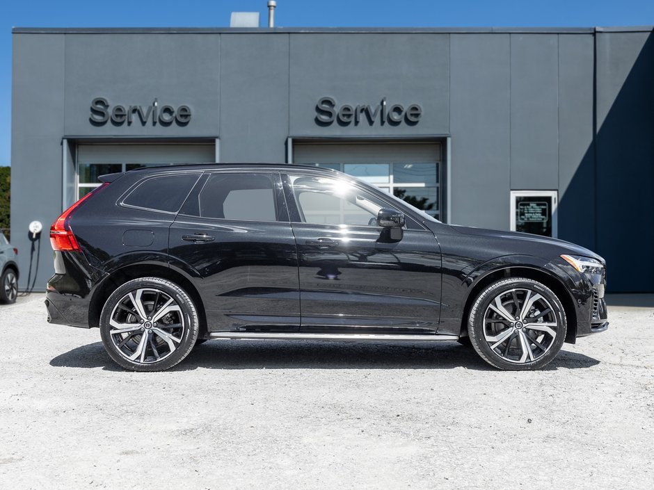 2025 Volvo XC60 Recharge T8 AWD ULTRA LOW MILEAGE  21WHEELS  HARMAN KARDON-5