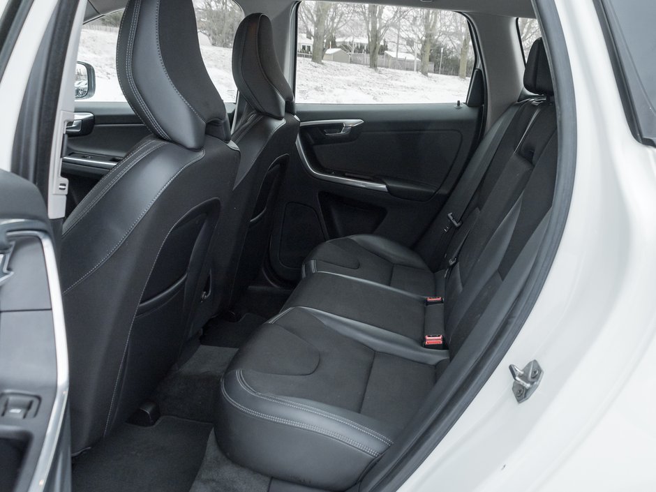 2015 Volvo XC60 2015.5 AWD 5dr T5  TRADE IN  NO ACCIDENTS  AS IS-17