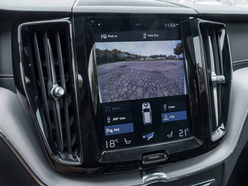 Volvo XC60 T6 AWD R-Design FULLY EQUIPPED WELL MAINTAINED 2019-13