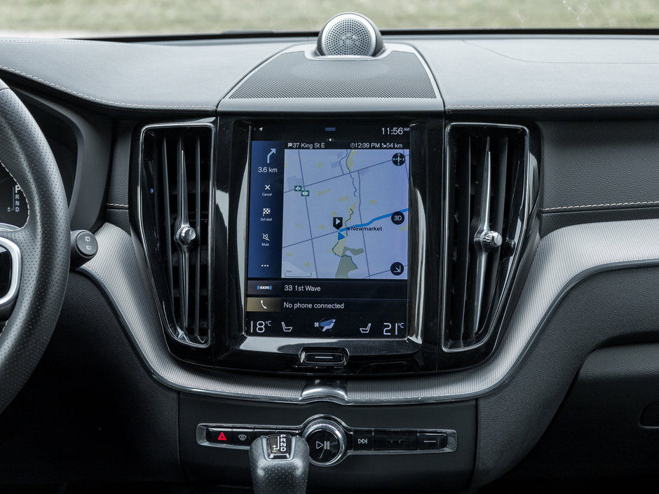 Volvo XC60 T6 AWD R-Design FULLY EQUIPPED WELL MAINTAINED 2019-28