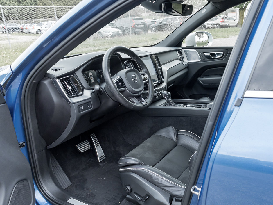 Volvo XC60 T6 AWD R-Design FULLY EQUIPPED WELL MAINTAINED 2019-6
