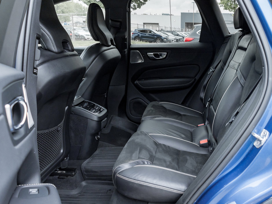 Volvo XC60 T6 AWD R-Design FULLY EQUIPPED WELL MAINTAINED 2019-25