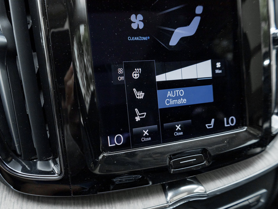 Volvo XC60 Recharge T8 eAWD PHEV INSCRIPTION  CPO  H KARDON 2021-24