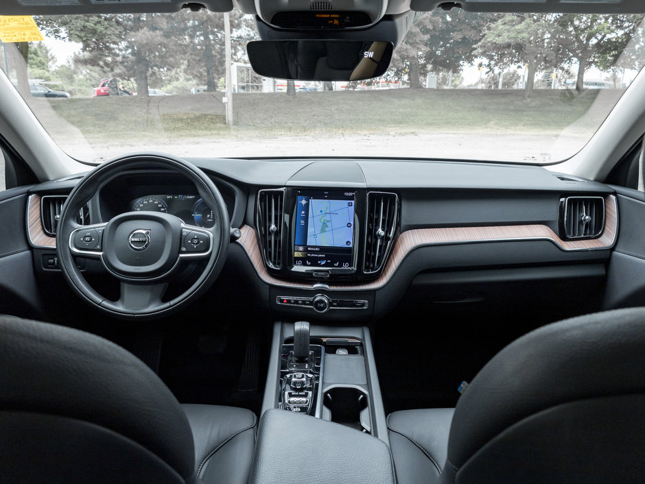 Volvo XC60 Recharge T8 eAWD PHEV  ADVANCED  PREMIUM  CPO 2021-28