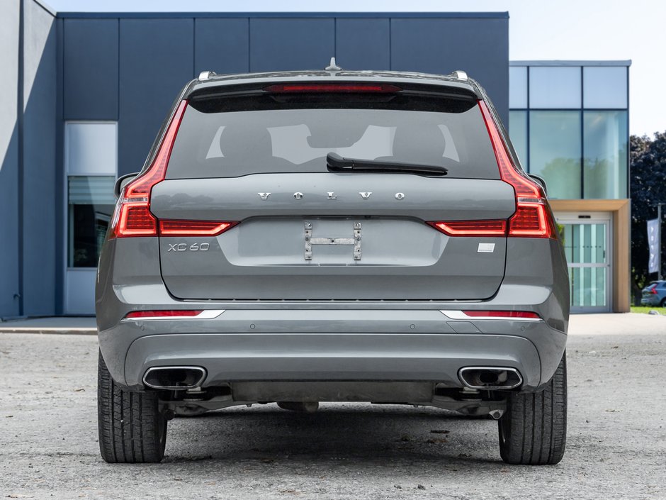 2021 Volvo XC60 Recharge T8 eAWD PHEV Inscription Expression-6