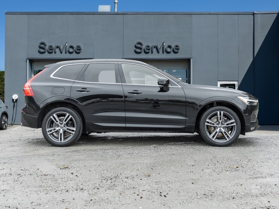 Volvo XC60 T6 AWD Momentum CPO  NEW BRAKES  20 ALLOY WHEEL 2021-4
