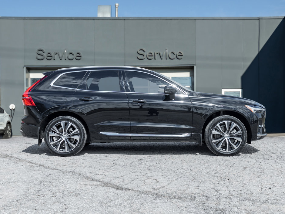 Volvo XC60 B6 AWD Inscription LOW MILEAGE CPO ONE OWNER 2022-4