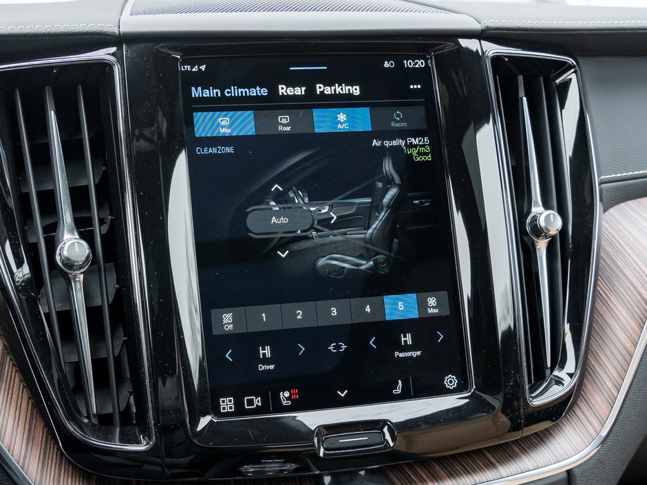 Volvo XC60 B6 AWD Inscription  BOWERS&WILKINS  20 WHEEL  CPO 2022-20