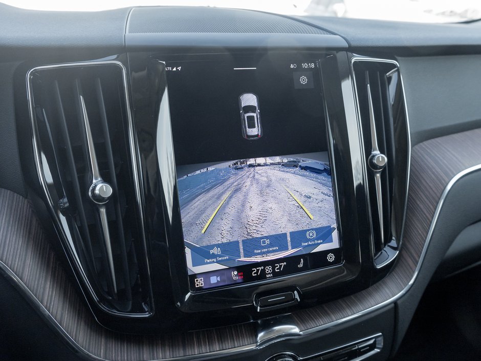 Volvo XC60 B6 AWD Momentum  ULTRA LOW KM  ONE OWNER  TRADE IN 2022-11