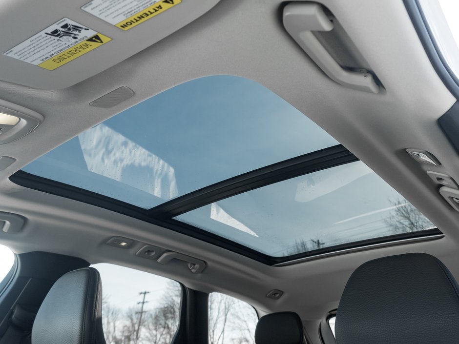 Volvo XC60 B6 AWD Momentum  ULTRA LOW KM  ONE OWNER  TRADE IN 2022-18