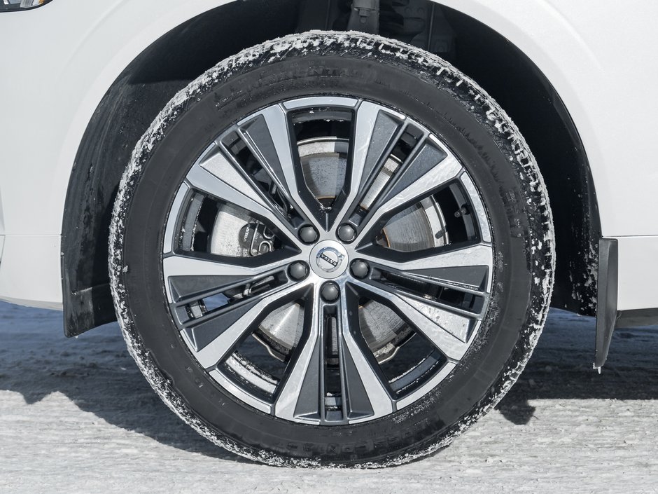 Volvo XC60 B6 AWD Momentum  ULTRA LOW KM  ONE OWNER  TRADE IN 2022-3