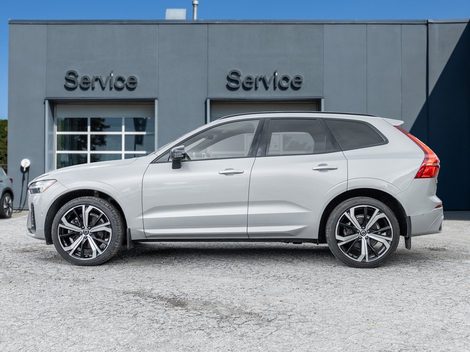 Volvo XC60 B6 AWD R-Design  BOWER & WILKINS  21 ALLOY WHEEL 2022-2