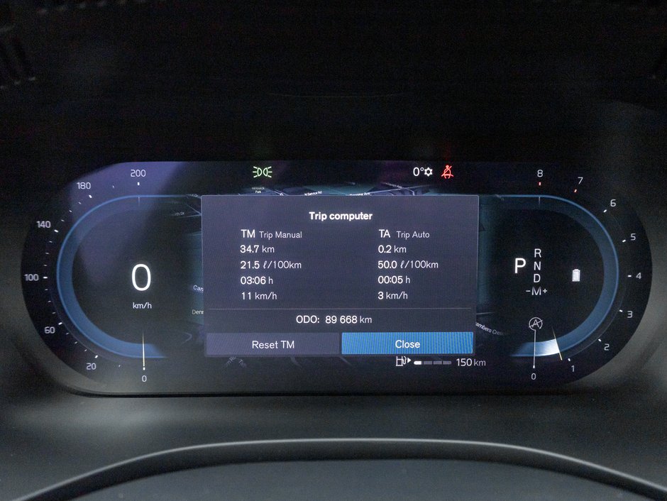 2022 Volvo XC60 B6 AWD R-Design  BOWER & WILKINS  21 ALLOY WHEEL-9