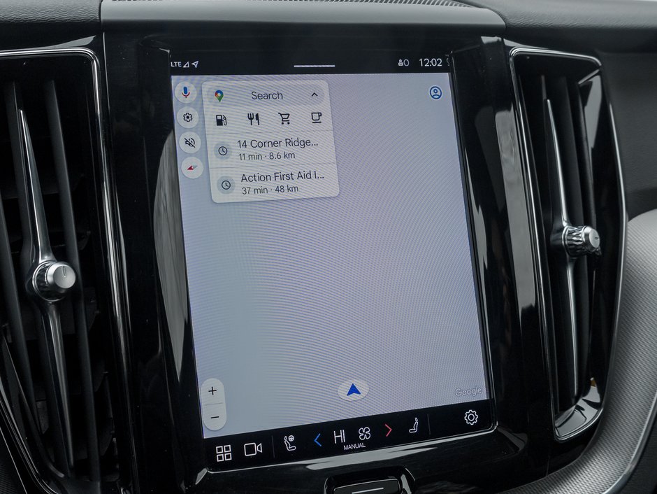 2022 Volvo XC60 B6 AWD R-Design  BOWER & WILKINS  21 ALLOY WHEEL-11