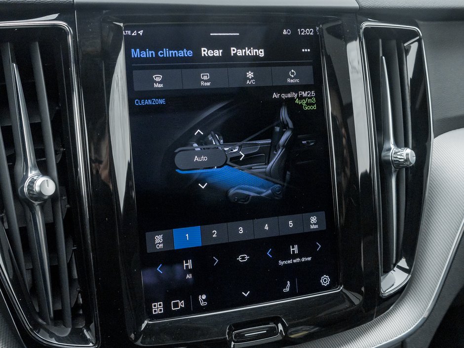 2022 Volvo XC60 B6 AWD R-Design  BOWER & WILKINS  21 ALLOY WHEEL-21