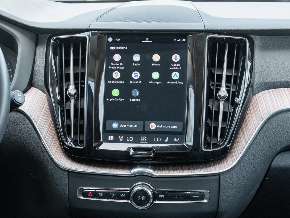 Volvo XC60 B5 AWD Momentum LOW KM  CPO FINANCE RATE fr 3.49%* 2022-23