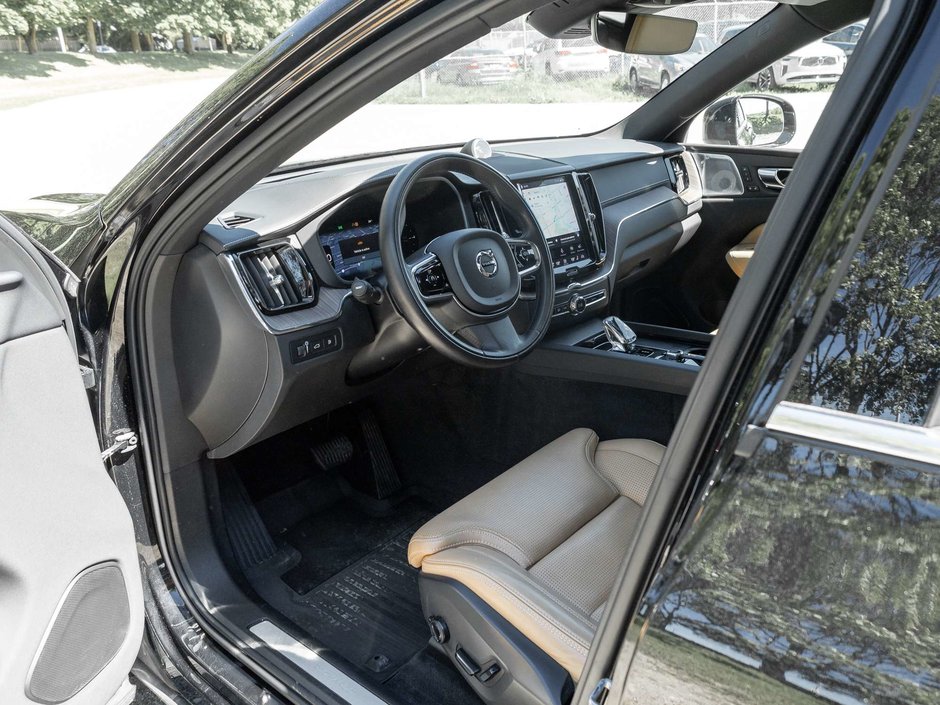 2022 Volvo XC60 Inscription-7