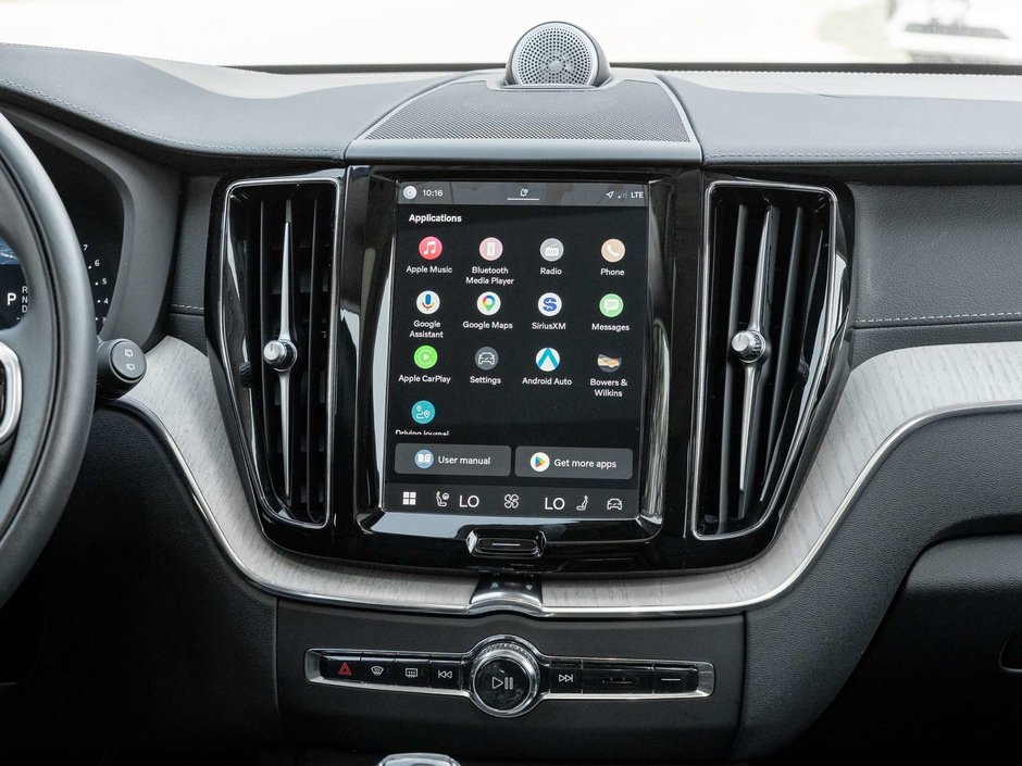 2022 Volvo XC60 INSCRIPTION  BOWERS & WILKINS  ADVANCED PACK  CPO-26