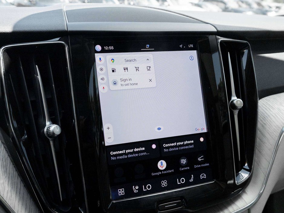 2023 Volvo XC60 Plus Bright Theme-9