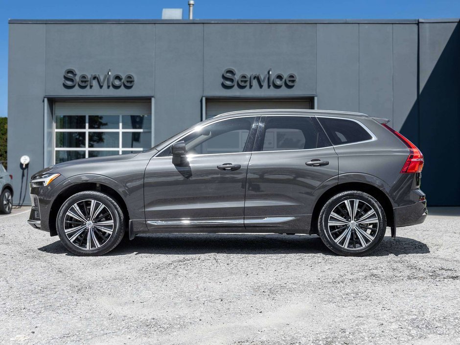 2023 Volvo XC60 Plus Bright Theme-2