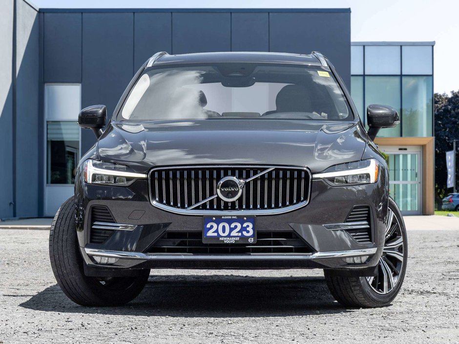 2023 Volvo XC60 Plus Bright Theme-1