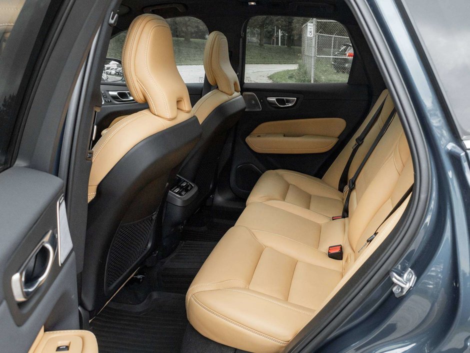 Volvo XC60 ULTIMATE^Low KM^Bowers&Wilkins^Volvo CPO^fr 2.99%* 2023-20